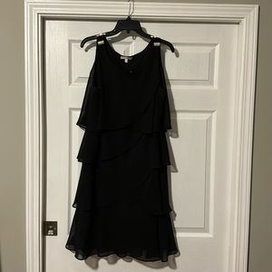 NWOT Signature Tessa sleeveless black dress